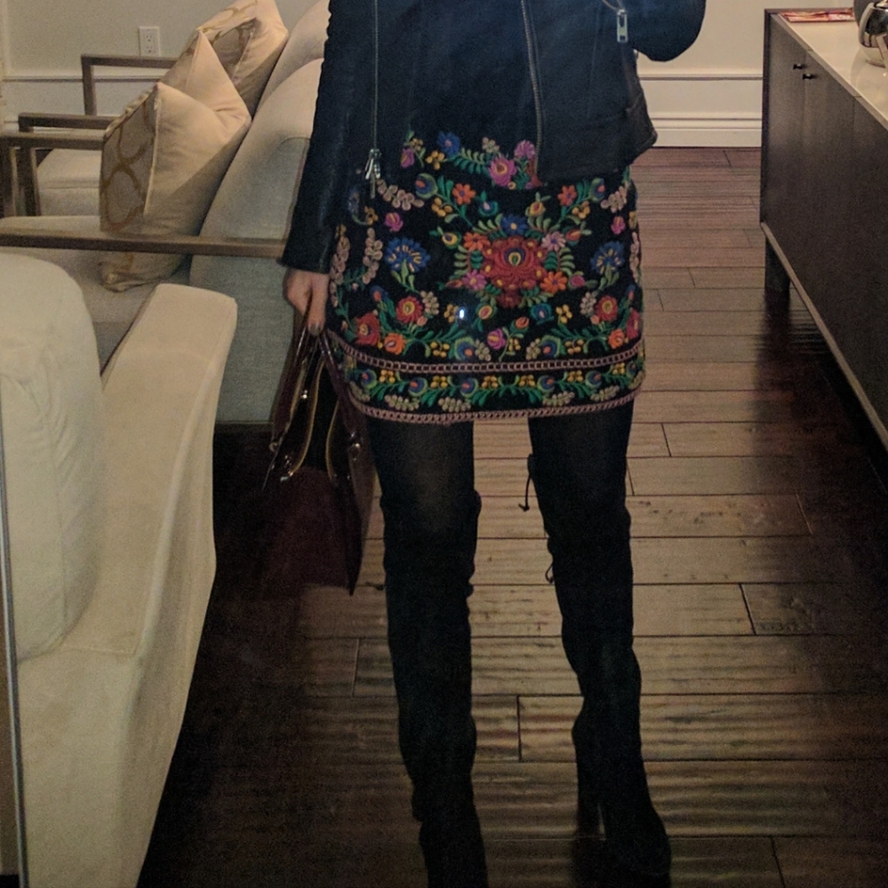 Zara Woman Embroidered Suzani Mini Skirt A-Line